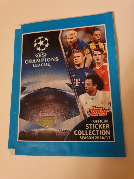 Topps Champions League 2016/2017 par boîtes de 50