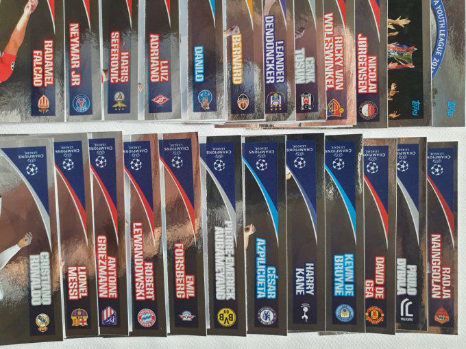 Topps champions league 2017-2018 Star brillante complet