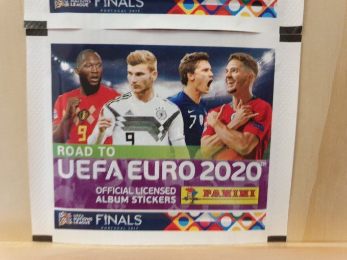 Panini Road to Euro UEFA 2020 x2 pochettes différente