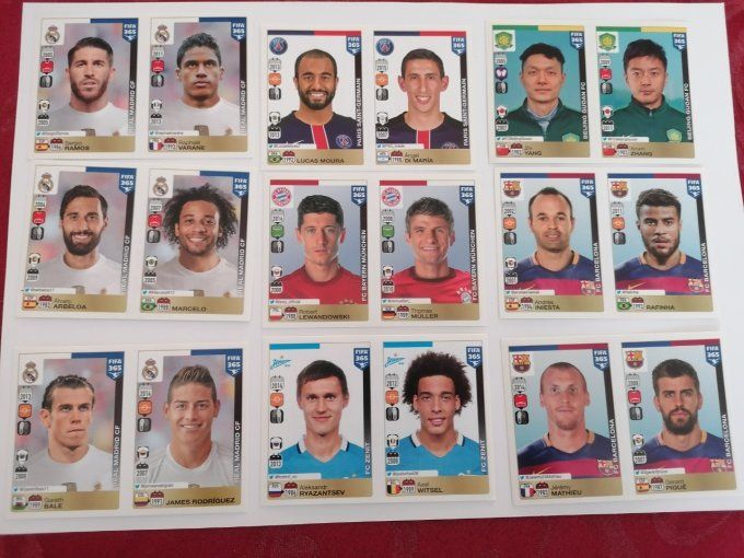 Panini Fifa 2016  lot de 69 stickers sans double