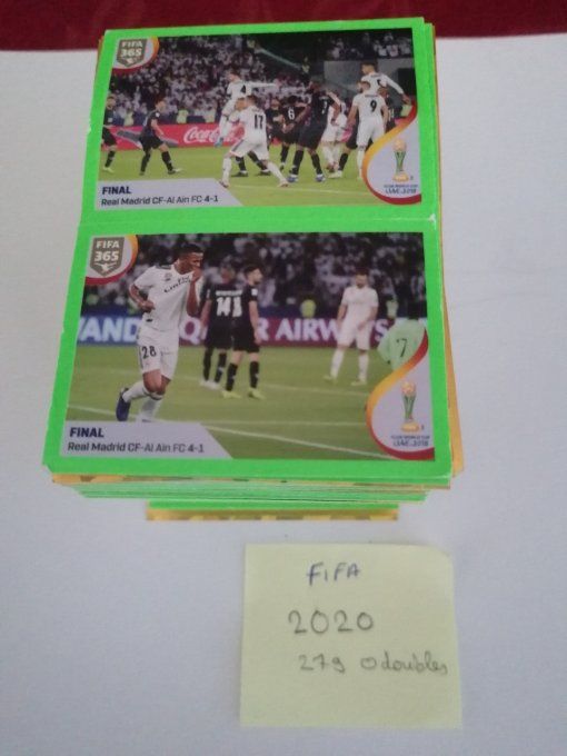 Panini Fifa 2020 lot de 270 stickers sans double