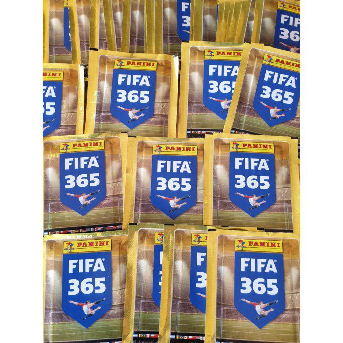 Panini Fifa 365 saison 2016 par pochette International