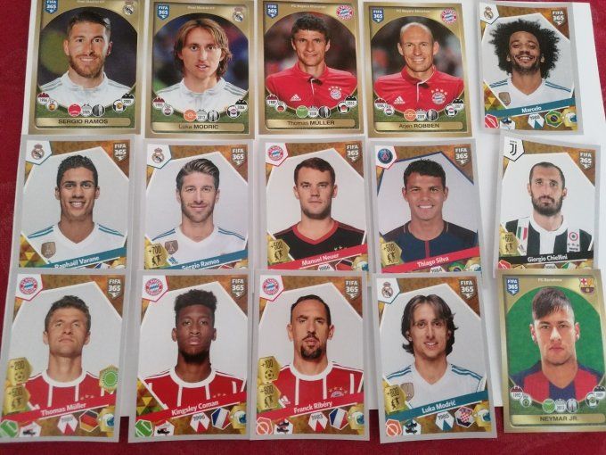 Panini 40 différent année Fifa star rookie