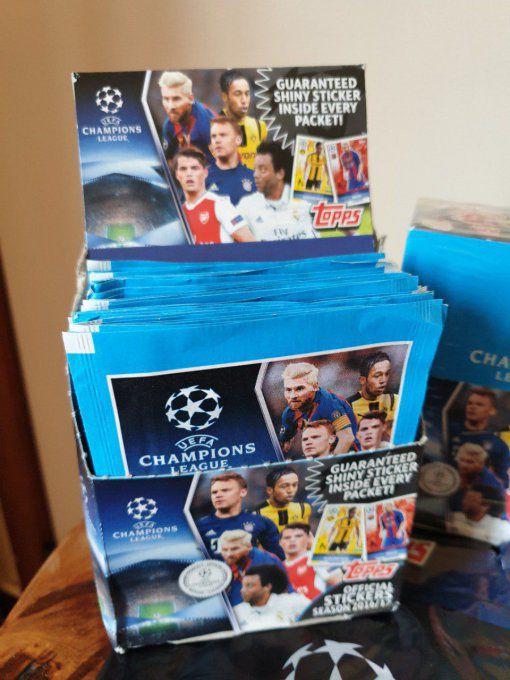 Topps Champions League 2016/2017 par boîtes de 50