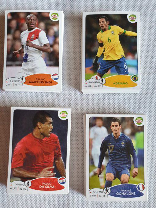 Lot de 235 images Road to Uefa Brazil 2014 sans double