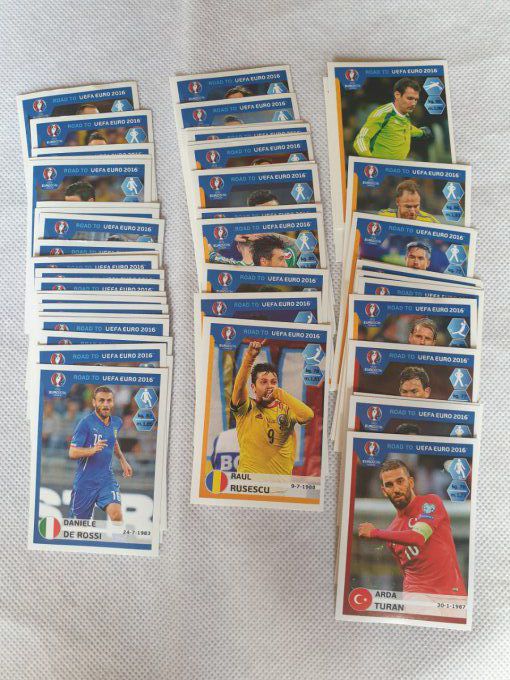 Lot de 50 images Road to Uefa Euro France 2016 sans double 