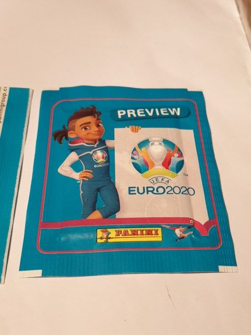 Panini Euro 2020 Preview par Pochette No CODE BAR blue version