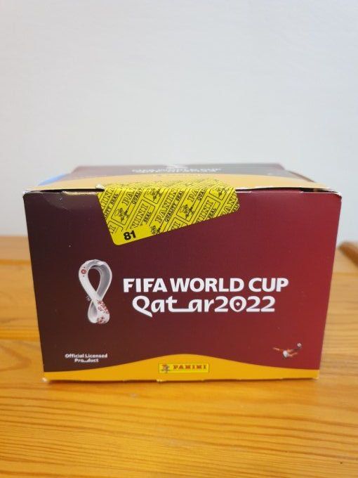 Panini world cup qatar 2022 box 100 pochettes Belgique