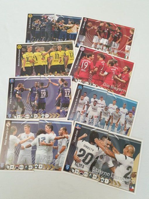 Panini fifa 365 - saison 2016  lot de 44 images team