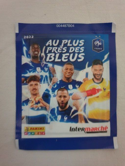 Panini Family  au plus près des bleus  Intermarché  2022 par pochette