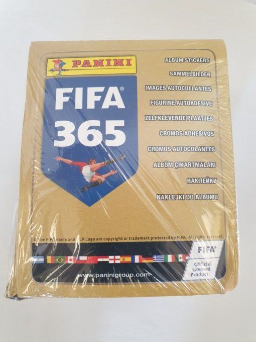 Panini Fifa 365 saison 2016 box 50