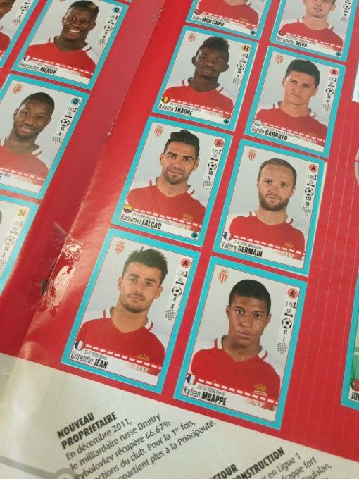 Panini Foot 2016  album  incomplet