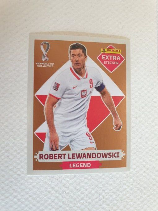 Panini qatar 2022 extra sticker  legend rookie a la pièce