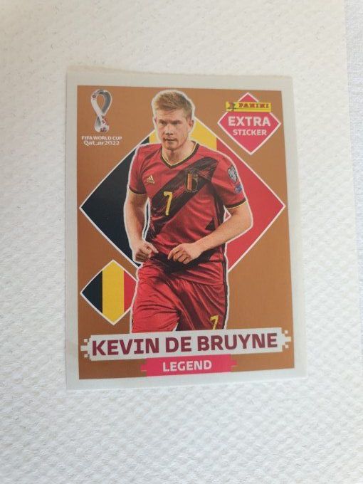 Panini qatar 2022 extra sticker  legend rookie a la pièce