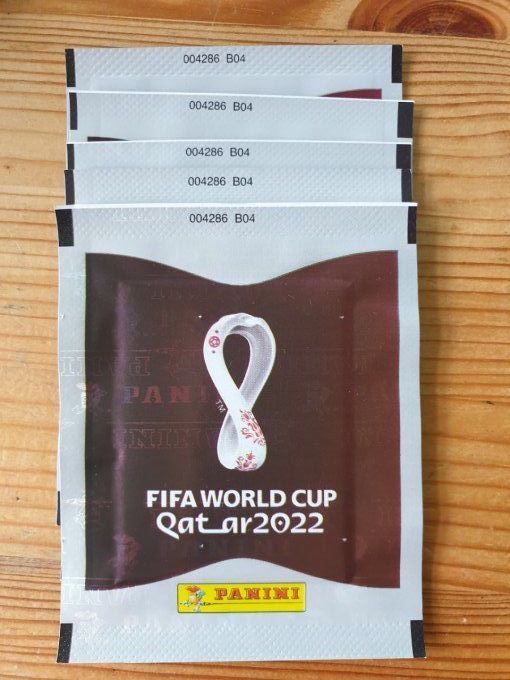Panini world cup Qatar 2022 spécial pochette code frontal