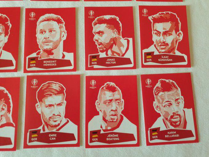 Panini Spécial Stickers 24 joueurs coca cola pour Euro 2016