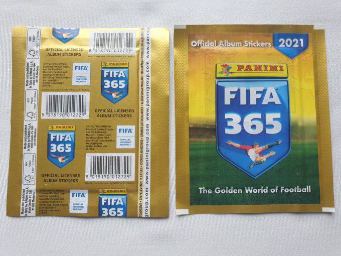 Panini Fifa 365 - 2021 Box métal collector+10 pochettes