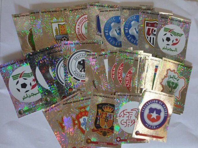 Panini Africa 2010 lot 36 écusson