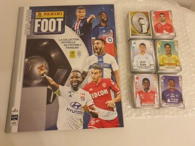 Panini Foot 2019-2020 set complet+set de transfer