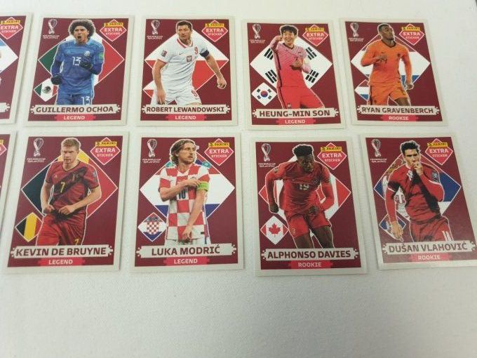 Panini qatar 2022 extra sticker  legend rookie série complète base