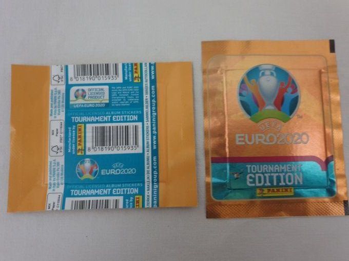 Panini Euro 2020 Tournament edition inter. version par pochettes