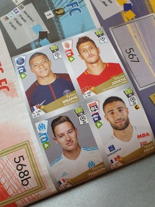 Panini album vide Foot 2017-2018 + sticker Mbappe