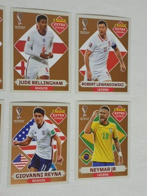 Panini qatar 2022 extra sticker  legend rookie a la pièce