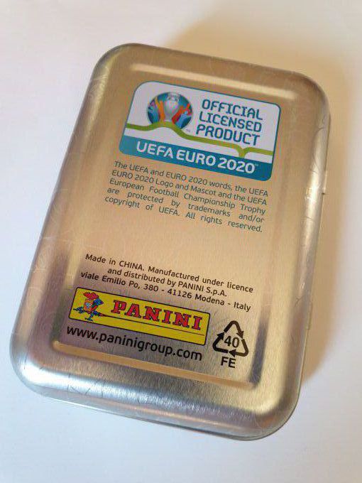 Panini box métal collector euro 2020 Vide